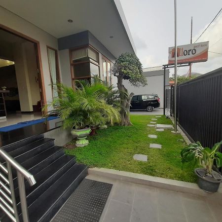 Alloro Guesthouse Pacitan Exterior foto